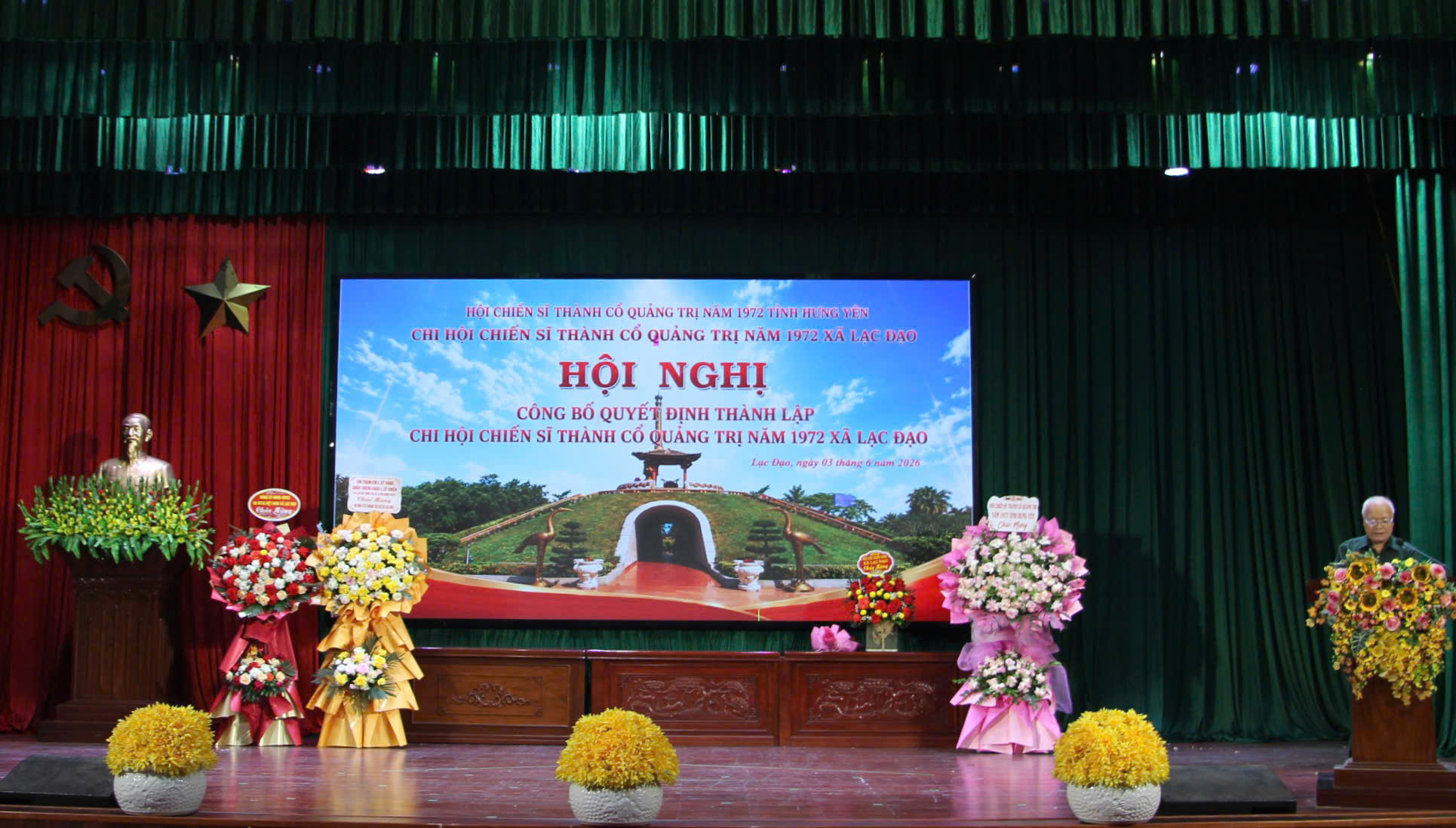 Hội nghị công bố Quyết định thành lập Chi hội Chiến sỹ thành cổ Quảng Trị năm 1972 xã Lạc Đạo.