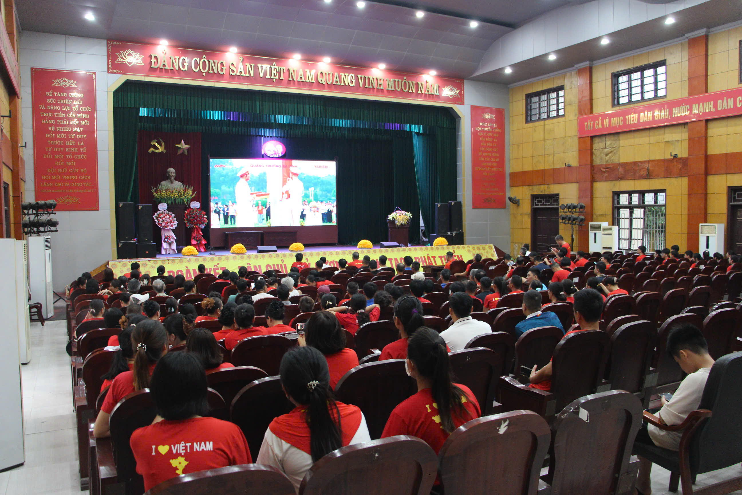 Xã Lạc Đạo tổ chức hoạt động hưởng ứng chương trình   “Cùng Việt Nam tiến bước” năm 2026